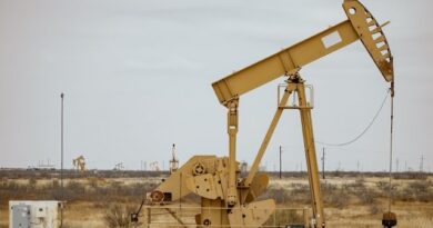 Oil Heads for Fourth Weekly Gain