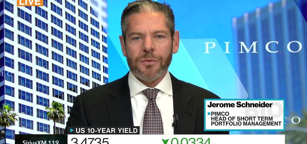 Pimco’s Schneider Sees Value at Front End of Yield Curve