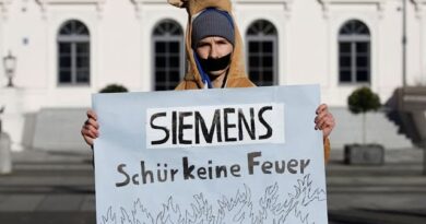 Siemens Faces Protests on Australian Coal Project