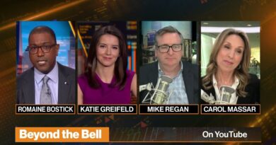 Stocks Recover, Dow Jones Gains 371 | Beyond the Bell 03/16/23