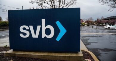 SVB Races to Avoid Bank Run as Funds Advise Pulling Cash