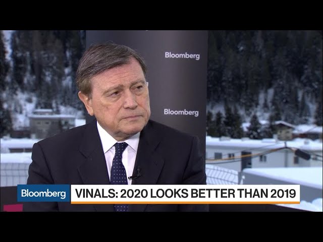 Standard Chartered’s Vinals Says 2020 Looks Better Than 2019 for Markets