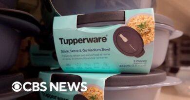 Tupperware may go out of business, company warns