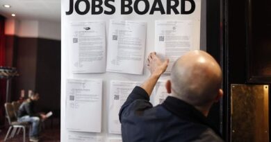 U.S. March Jobs Report: 701,000 Jobs Lost, Jobless Rate Rises