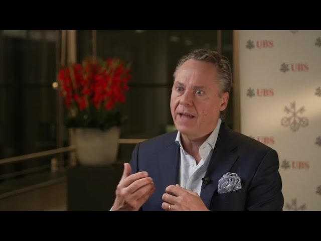 UBS CEO Hamers Says Wealth Clients Are in ‘Wait and See’ Mode