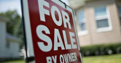 US Existing-Home Sales Rise by Most Since Mid-2020