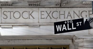 Volcker Revamp to Ease Wall Street Venture-Fund Curbs