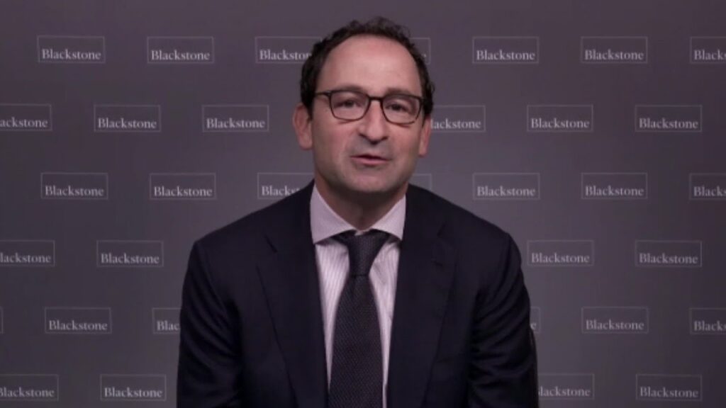 Blackstone’s Gray Says He’s Eyeing UK Assets Amid Dislocations