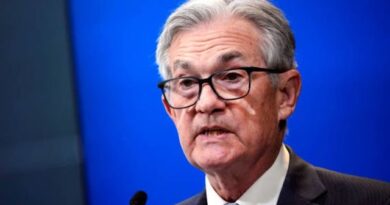 Fed Chair Powell Signals Smaller Rate Hikes Ahead