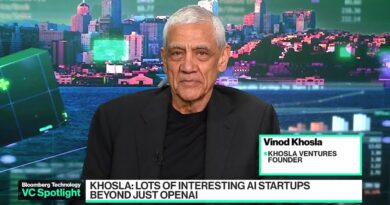 Khosla: Need to Focus on Race With China