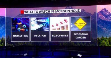Powell Expected to Push for More Hikes in Jackson Hole Speech