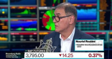 Roubini Says US Faces a ‘Confluence of Megathreats’